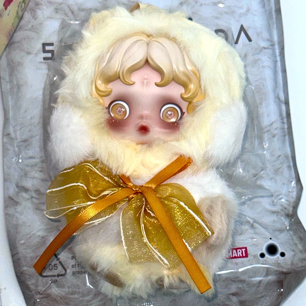 “Dawn” Skullpanda Pop Mart L’impressionnisme blind box set bag charm keychain
